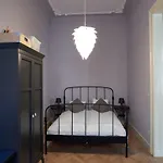 Apartment In Vi. - Terezvaros
