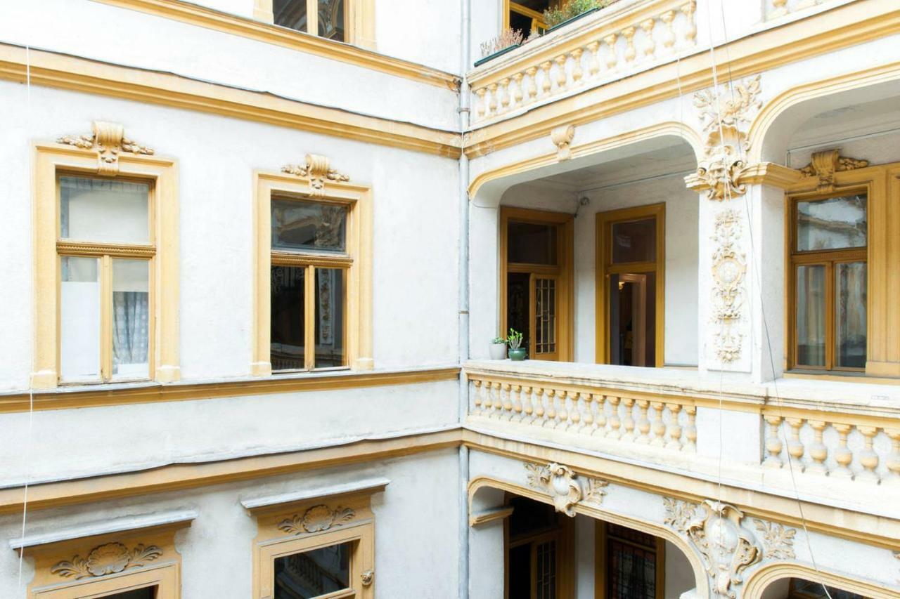 In Vi. - Terezvaros Apartment *